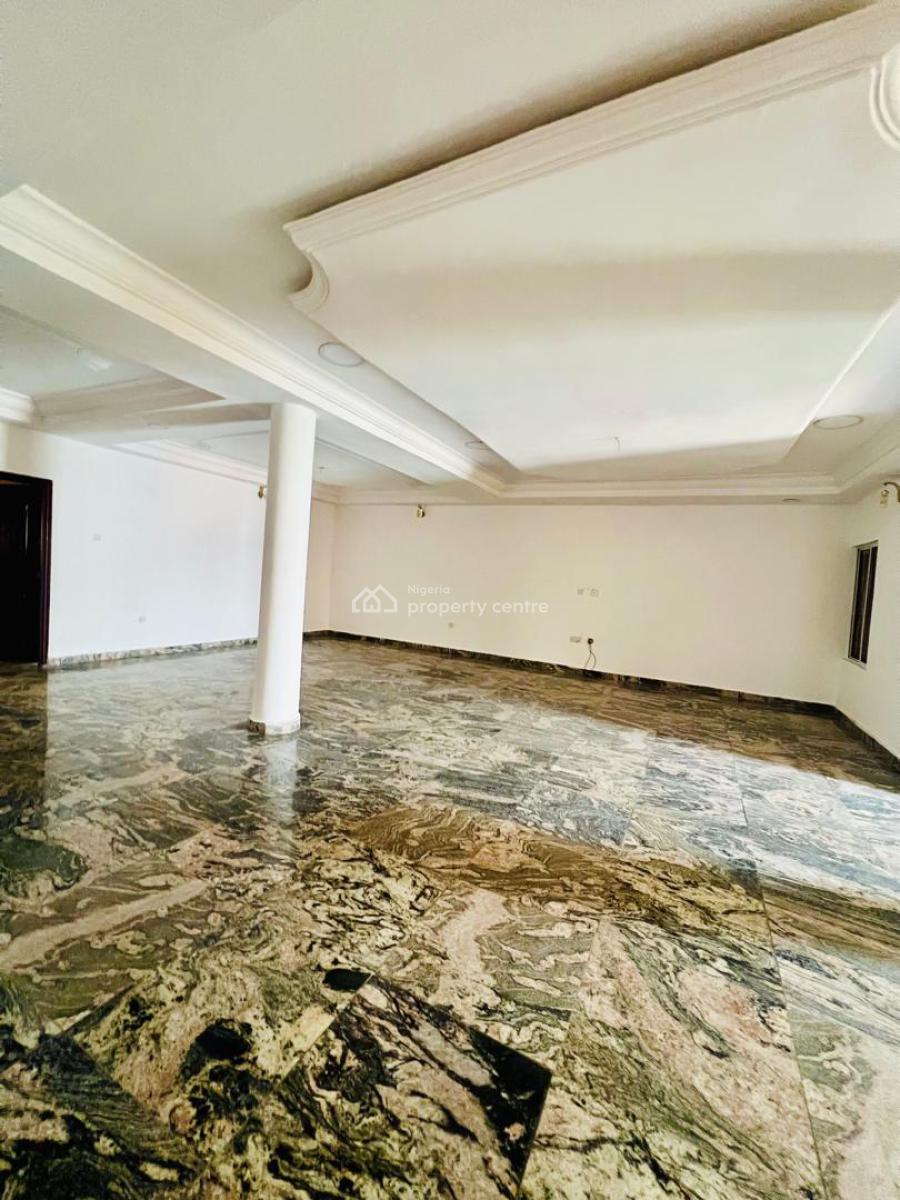 Spacious 3 Bedrooms Serviced Apartment on The 3 F, Lekki Phase 1, Lekki, Lagos, Flat / Apartment for Rent