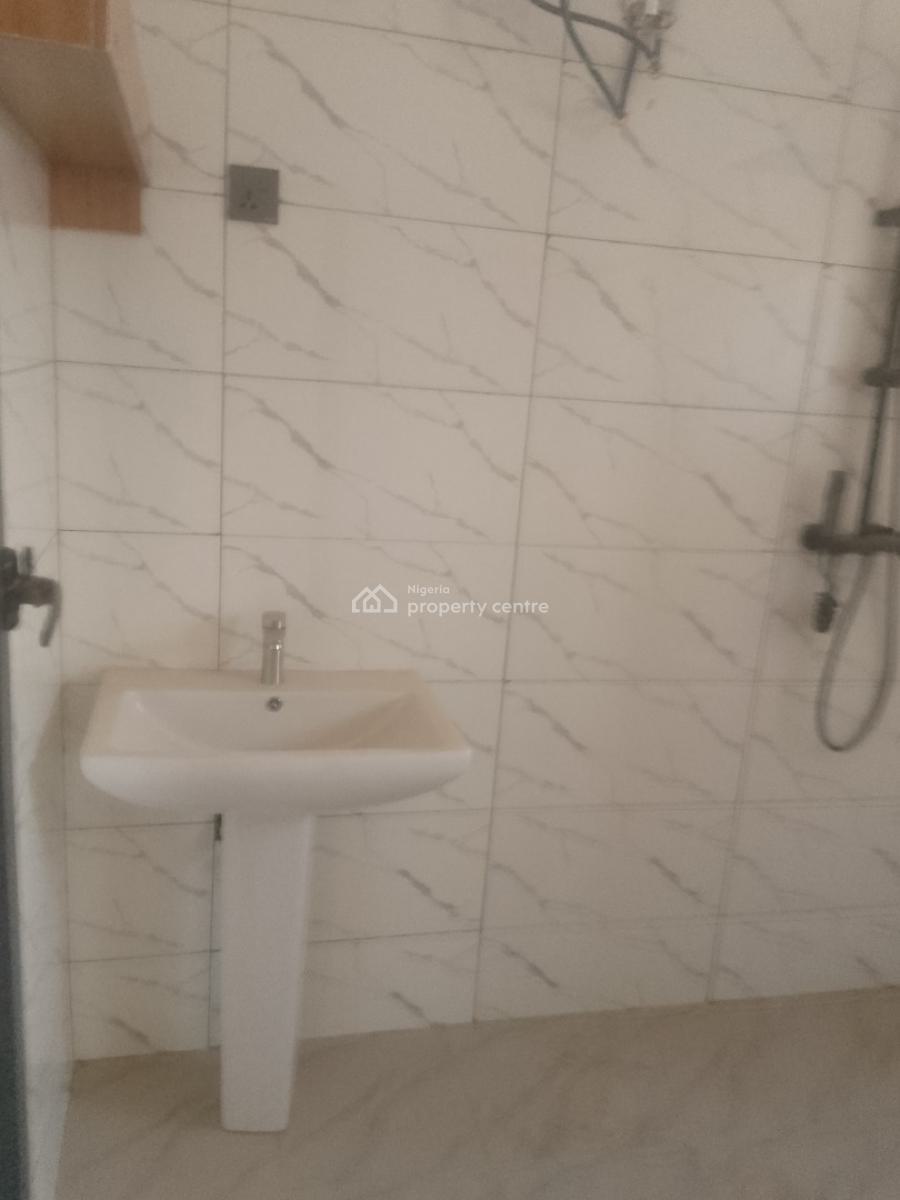 Newly Built 3 Bedroom Flat, Guzape District, Abuja, Flat / Apartment for Rent