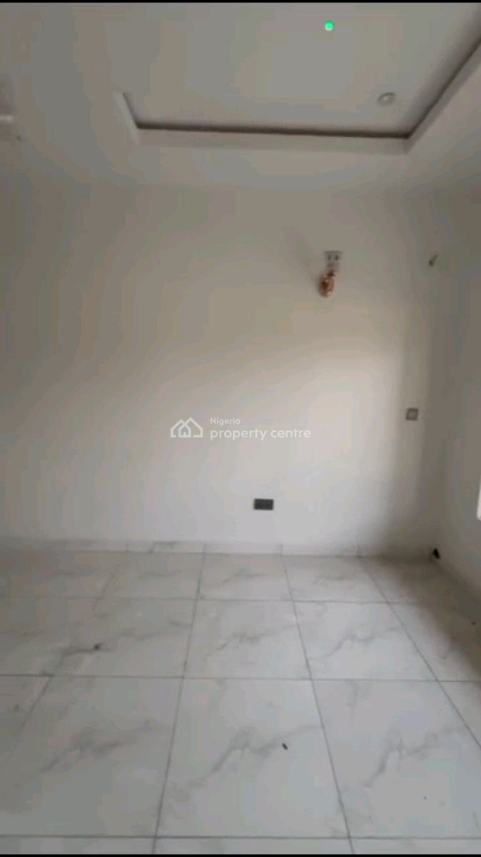 4 Bedroom Terrace Duplex, Guzape District, Abuja, Terraced Duplex for Rent