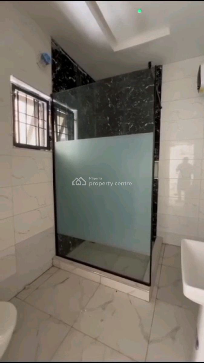 4 Bedroom Terrace Duplex, Guzape District, Abuja, Terraced Duplex for Rent