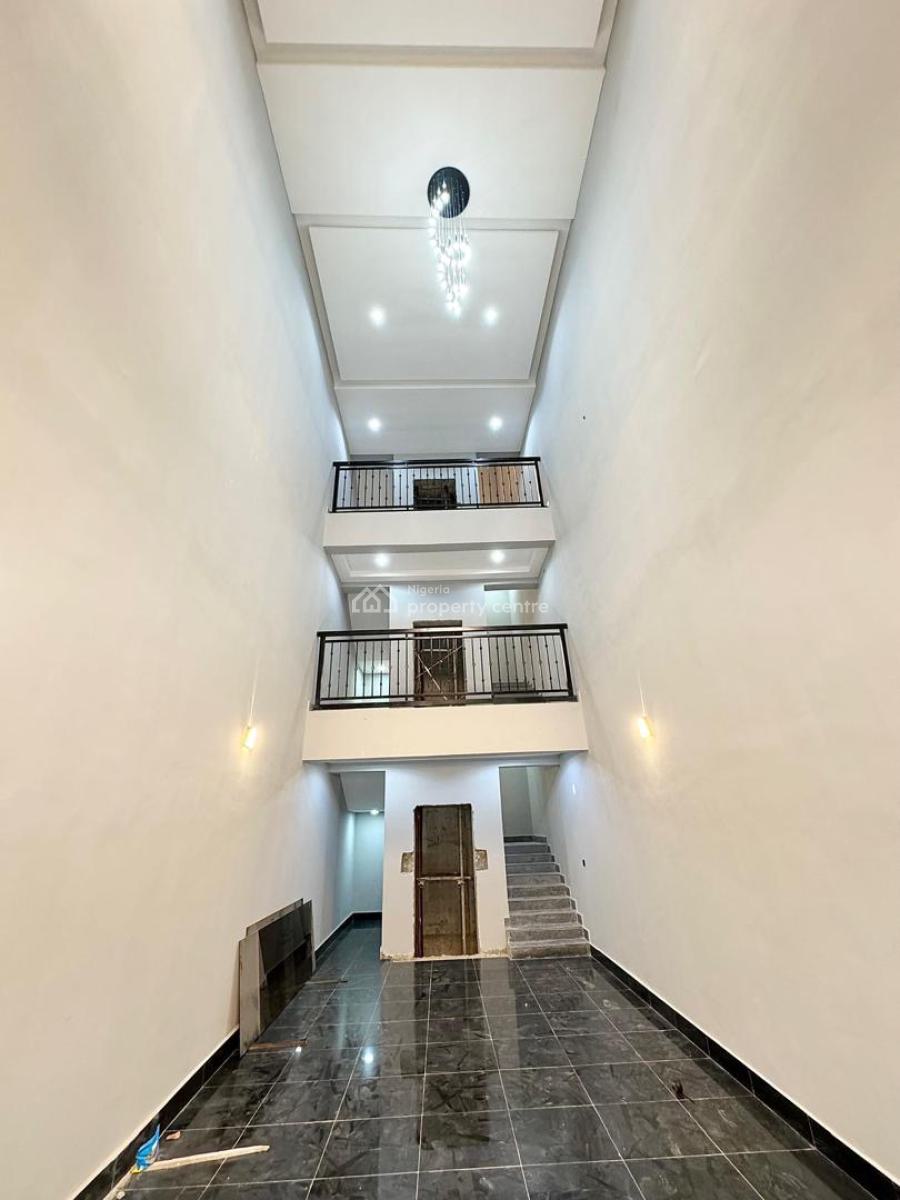 The Most Spacious  5-bedroom Maisonette Penthouse with Bq, Ikoyi, Lagos, House for Sale