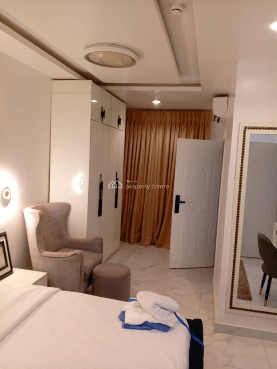 Standard Spacious Fully Furnished 3 Bedroom Apartment, Ikate, Lekki, Lagos, Flat / Apartment for Sale