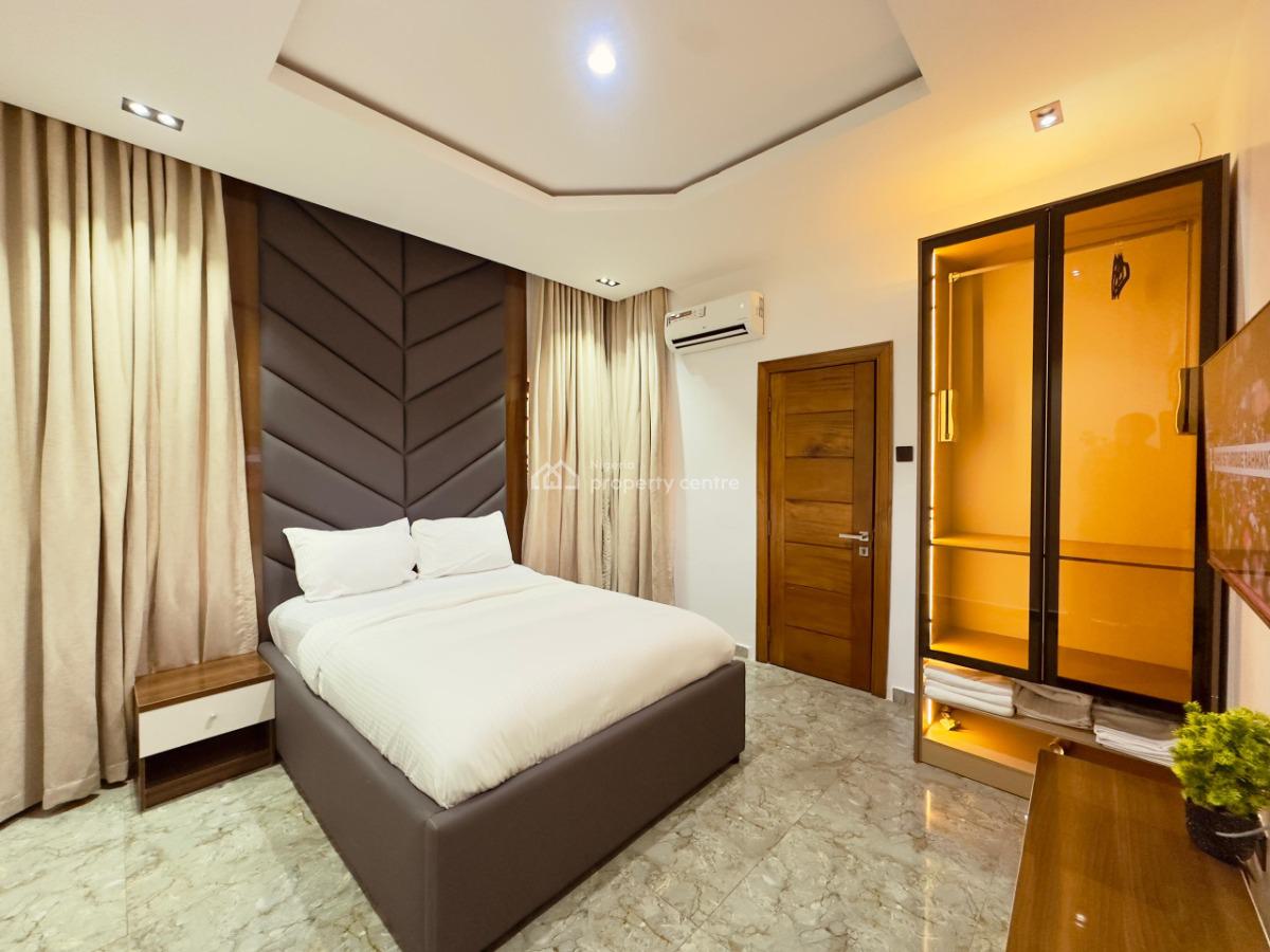 Luxury 3-bedroom Apartment with Bq Staff Quarters and Ps5, Opposite Radisson Blu, Ikeja Gra, Ikeja, Lagos, Flat / Apartment Short Let