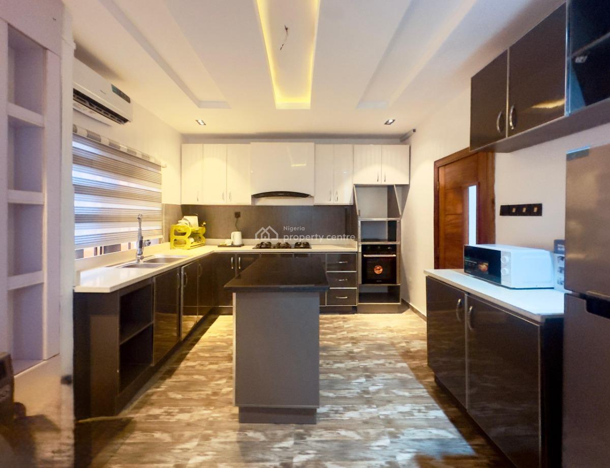 Luxury 3-bedroom Apartment with Bq Staff Quarters and Ps5, Opposite Radisson Blu, Ikeja Gra, Ikeja, Lagos, Flat / Apartment Short Let