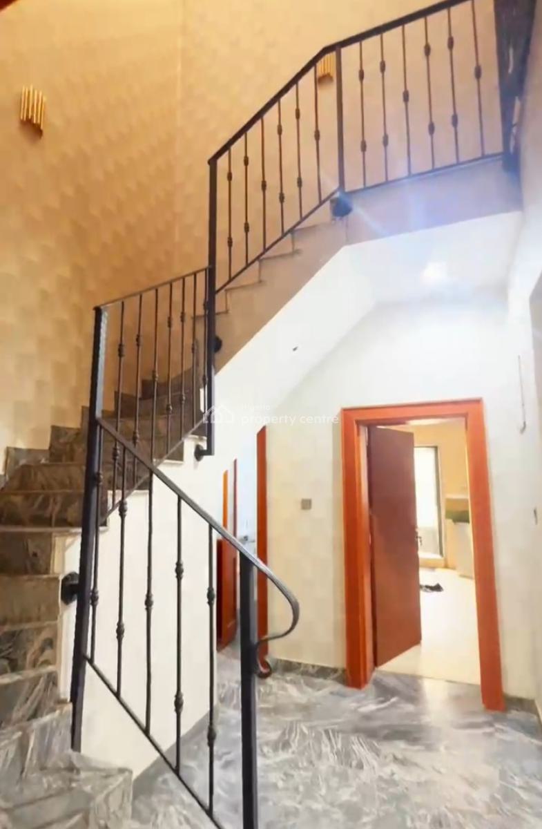 3bedrooms  Semi Detached with a Room Boys Quarters at Apo Legislative, Apo, Abuja, Semi-detached Duplex for Sale