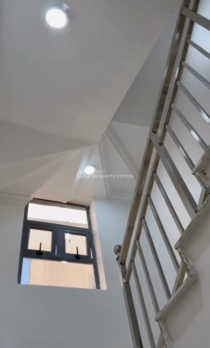 4 Bedroom Terrace Duplex with Bq in Jahi, Jahi, Abuja, Terraced Duplex for Sale