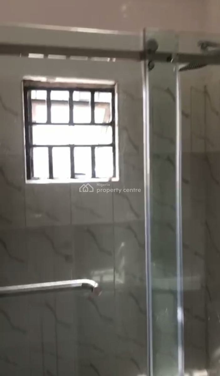 Spacious Decent 3 Bedroom Downstairs Apartment, Gra Phase 2, Magodo, Lagos, Flat / Apartment for Rent
