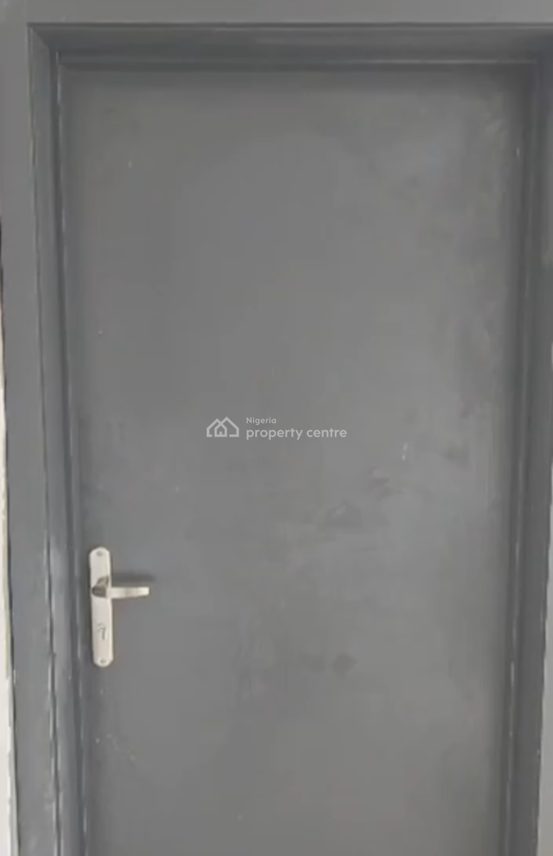 Two Bedroom Apartment, Omole Phase 2, Ikeja, Lagos, Flat / Apartment for Rent