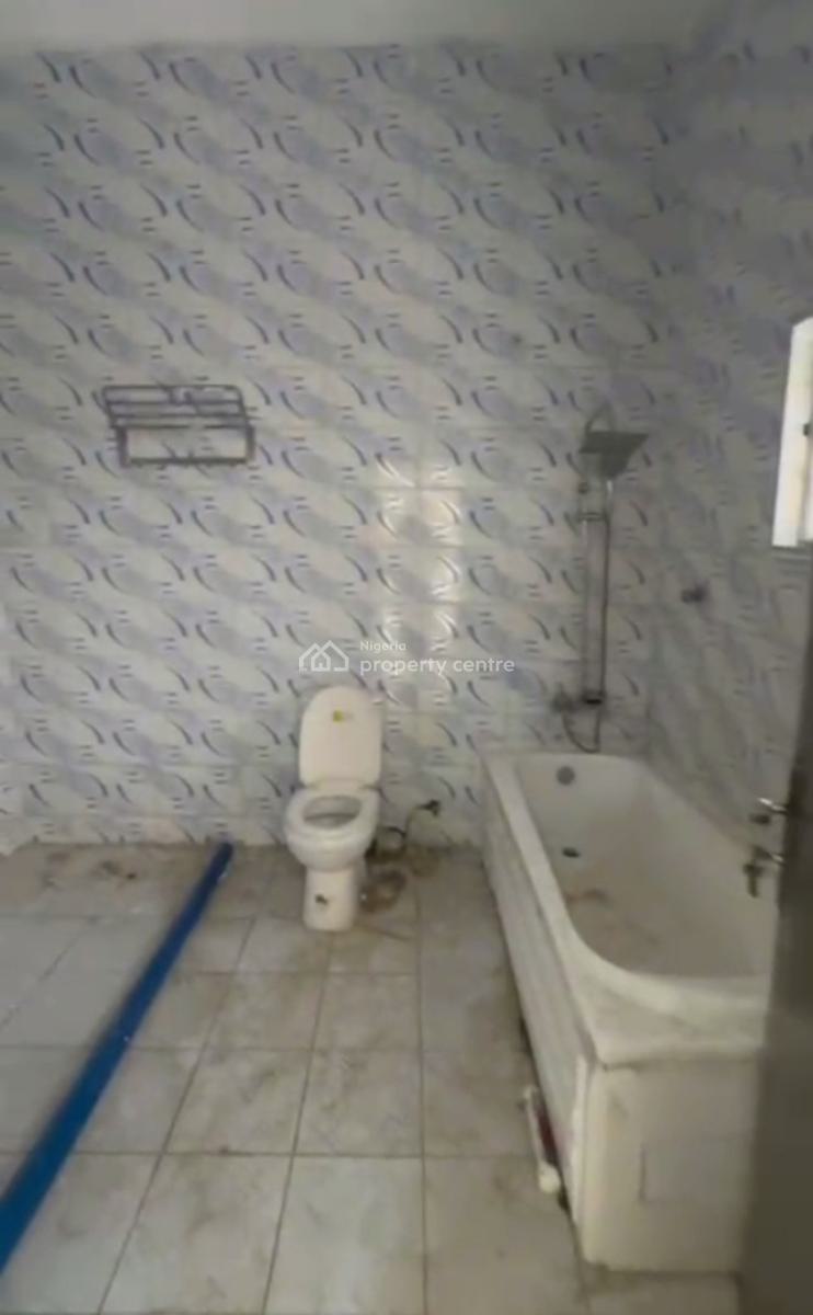 Superluxury 4 Bedroom Terrace Duplex with Three Parlors and Bq, Wuye, Abuja, Terraced Duplex for Rent