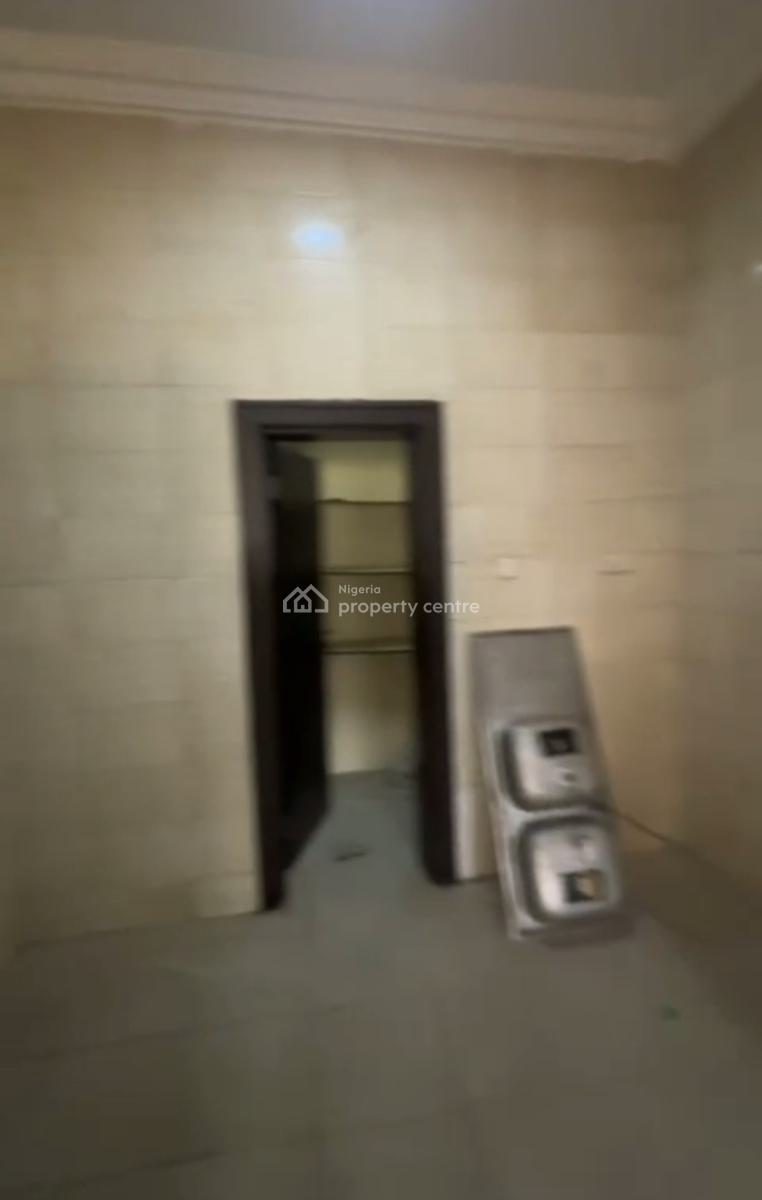 Superluxury 4 Bedroom Terrace Duplex with Three Parlors and Bq, Wuye, Abuja, Terraced Duplex for Rent