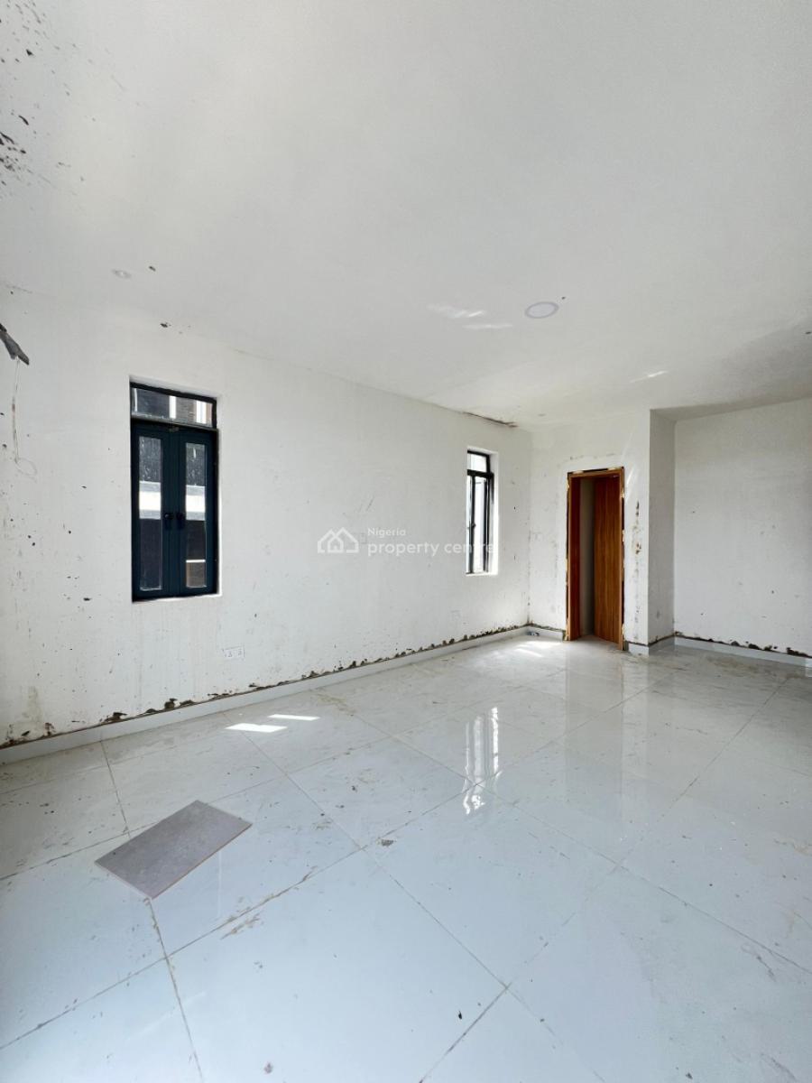 Newly Built 2 Bedroom Apartment with Swimming Pool in Lekki Phase 1, Lekki Phase 1, Ikate, Lekki, Lagos, Block of Flats for Sale