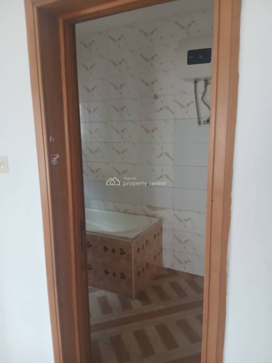 Shared Apartment, Bera Estate Chevron, Lekki, Lagos, Flat / Apartment for Rent