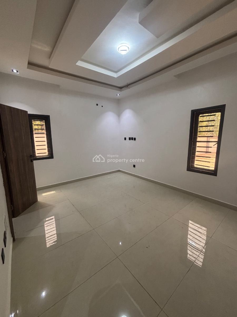 Luxury 3-bedroom Apartment in Jahi, Close to Next Cash and Carry Jahi, Jahi, Abuja, Block of Flats for Sale