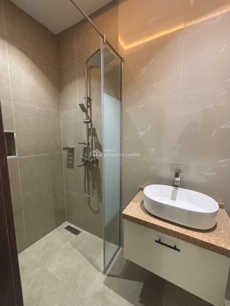 Luxury 3-bedroom Apartment in Jahi, Close to Next Cash and Carry Jahi, Jahi, Abuja, Block of Flats for Sale