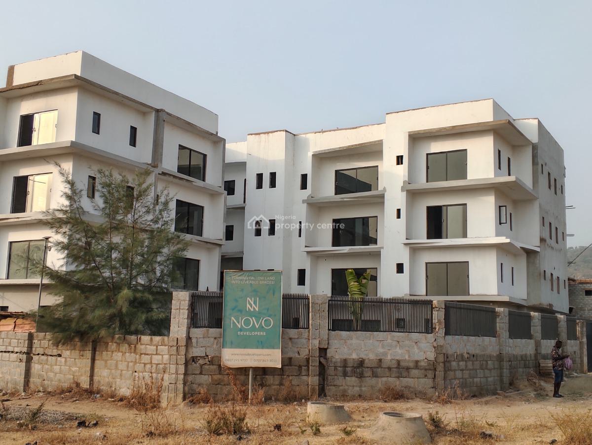 Luxury 3 Bedroom Terrace Duplex Carcars in a Cozy  Zone, 19 Aldukareem B.bankole Crescent, Jahi, Abuja, Terraced Duplex for Sale