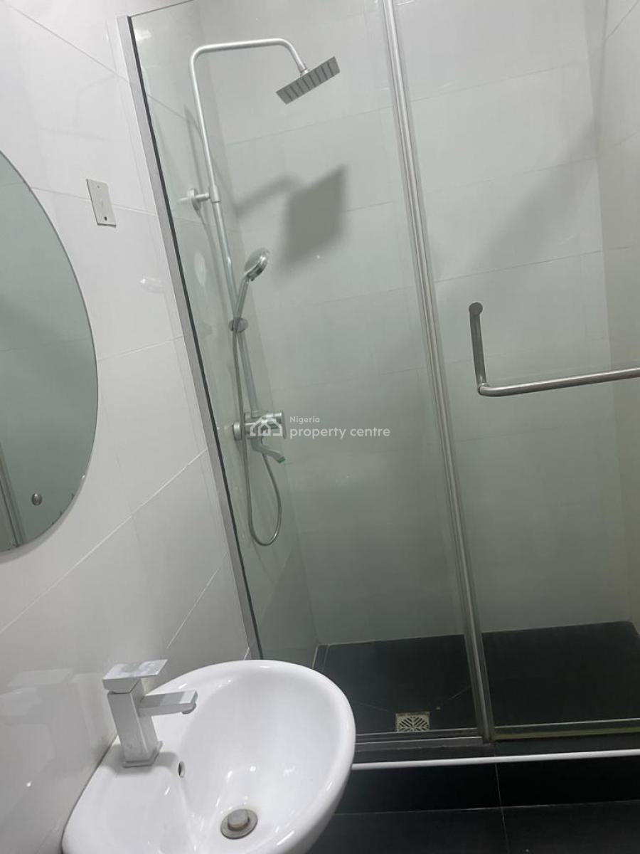 2 Bedrooms Spacious Apartment Good Access, Lekky County Estate, Ikota, Lekki, Lagos, Flat / Apartment for Sale