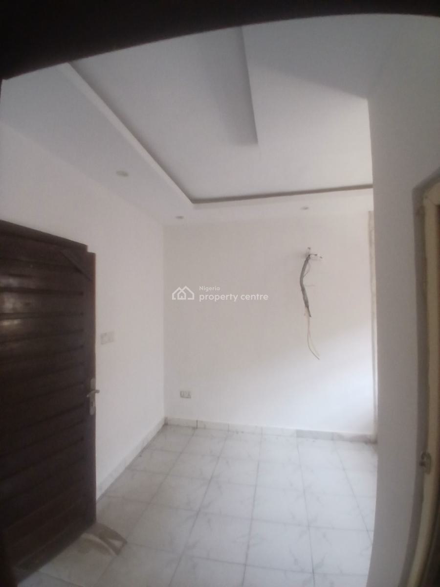 a Luxury Mini-flat ( Studio Apartment), Plot 1, Road 4, Ikota Bridge, Ikota, Lekki, Lagos, Mini Flat (room and Parlour) for Rent