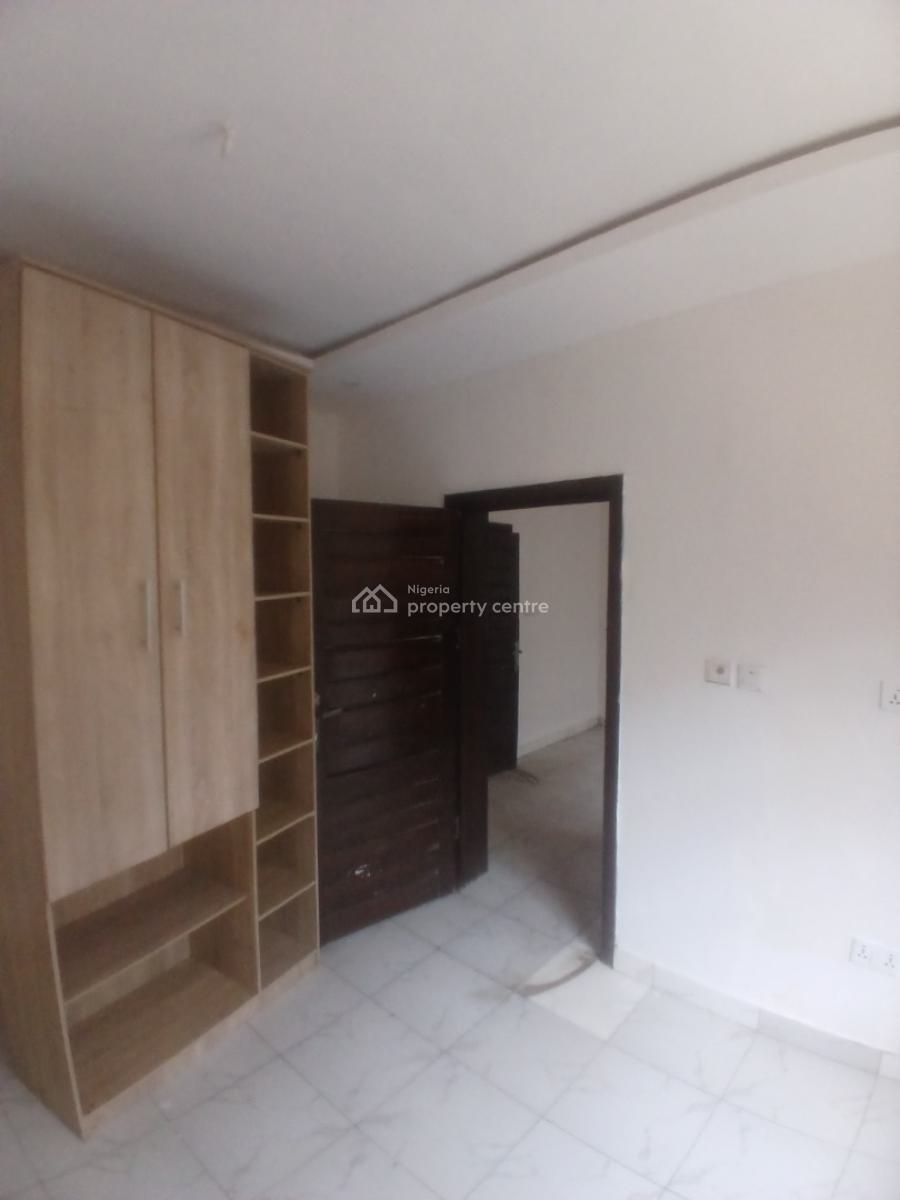 a Luxury Mini-flat ( Studio Apartment), Plot 1, Road 4, Ikota Bridge, Ikota, Lekki, Lagos, Mini Flat (room and Parlour) for Rent