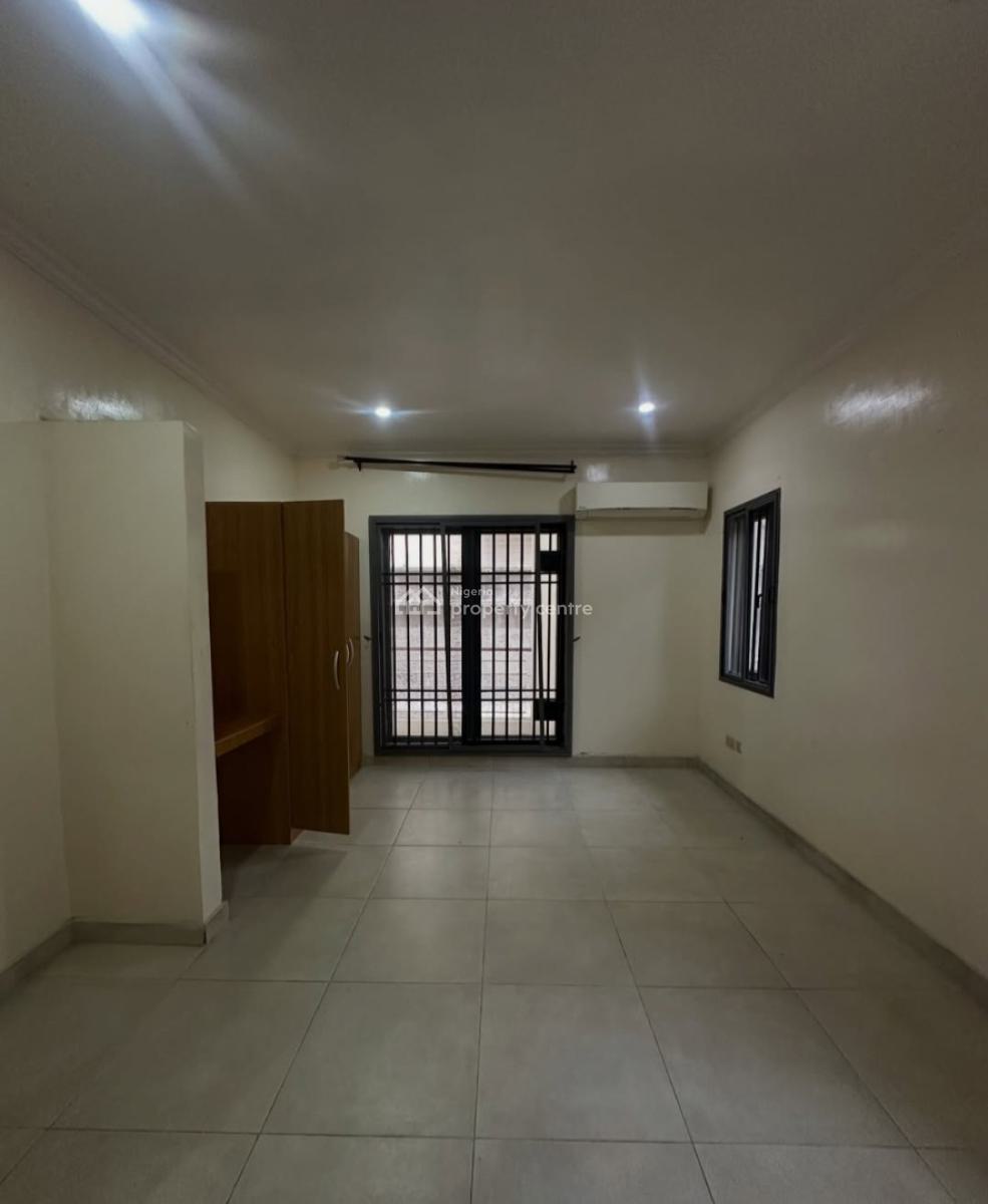 Self-serviced 2 Bedroom En-suite Flat with Fitted Kitchen Cabinets/pan, Oniru, Victoria Island (vi), Lagos, Flat / Apartment for Rent