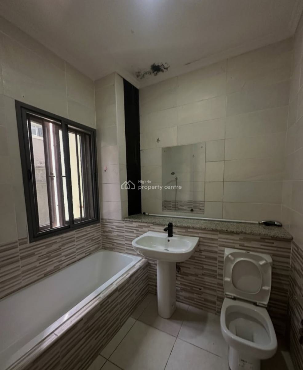 Self-serviced 2 Bedroom En-suite Flat with Fitted Kitchen Cabinets/pan, Oniru, Victoria Island (vi), Lagos, Flat / Apartment for Rent