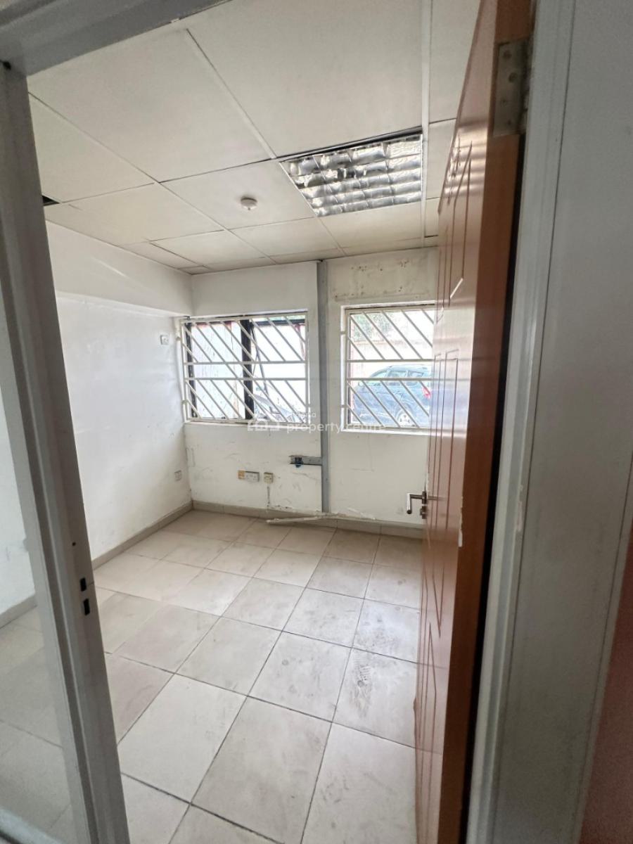 100 Sqm Open Plan Office Space on The Ground Floor at Victoria Island, Close to Eko Hotel and Suites Victoria Island, Victoria Island (vi), Lagos, Office Space for Rent