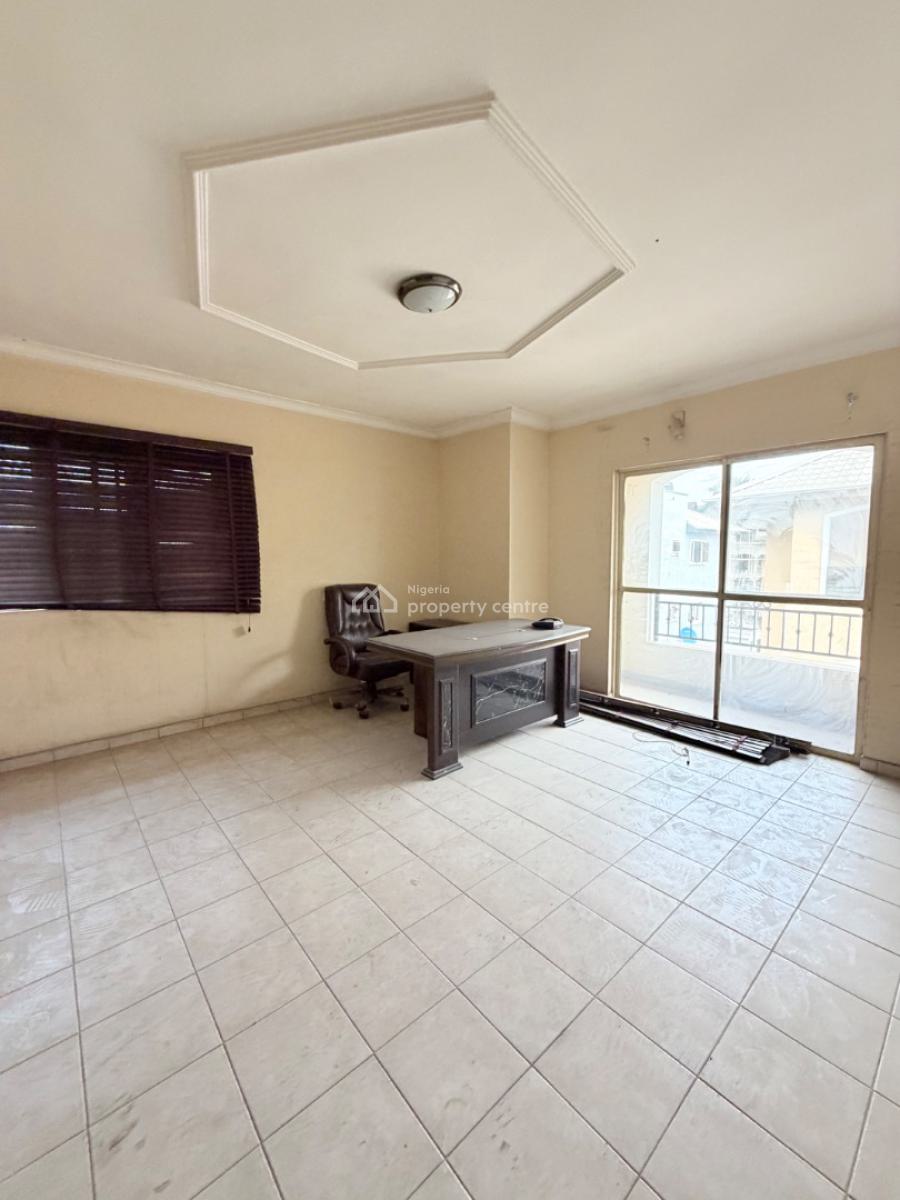 Fairly Used 5 Bedroom Semi Detached Duplex, Ikeja Gra, Ikeja, Lagos, Semi-detached Duplex for Sale