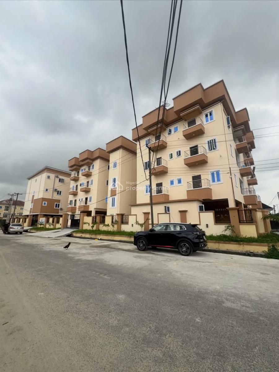 Prime Studio Apartment in New Gra, Off Abacha Road, Gra Phase 3, Port Harcourt, Rivers, Block of Flats for Sale