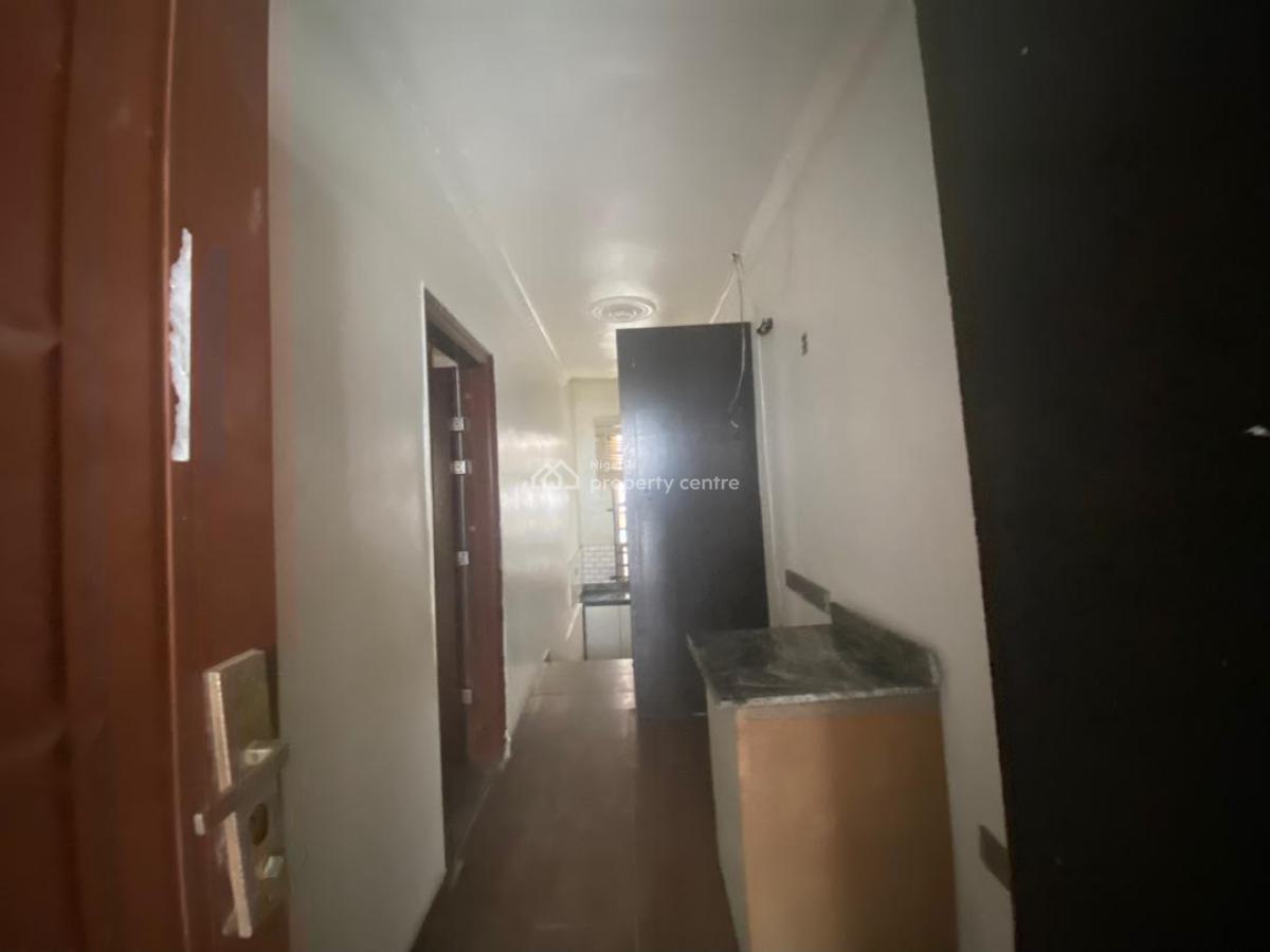 Partly Serviced 1 Bedroom Apartment, Off Freedom Way, Lekki Phase 1, Lekki, Lagos, Self Contain (single Rooms) for Rent