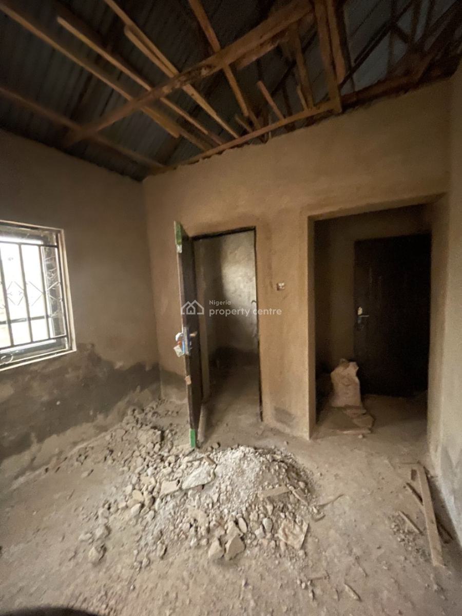 Newly Built 3-bedroom Carcass Bungalow 85% Completed, Apete, Ibadan, Ibadan, Oyo, House for Sale