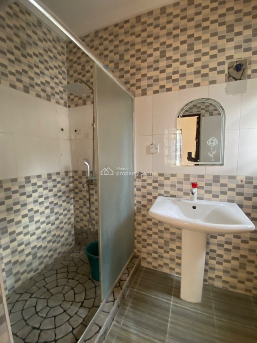 Luxury Mini Flat (room&parlour), Chevron Lekki , in a Wel Secured  Estate, Lekki, Lagos, Mini Flat (room and Parlour) for Rent