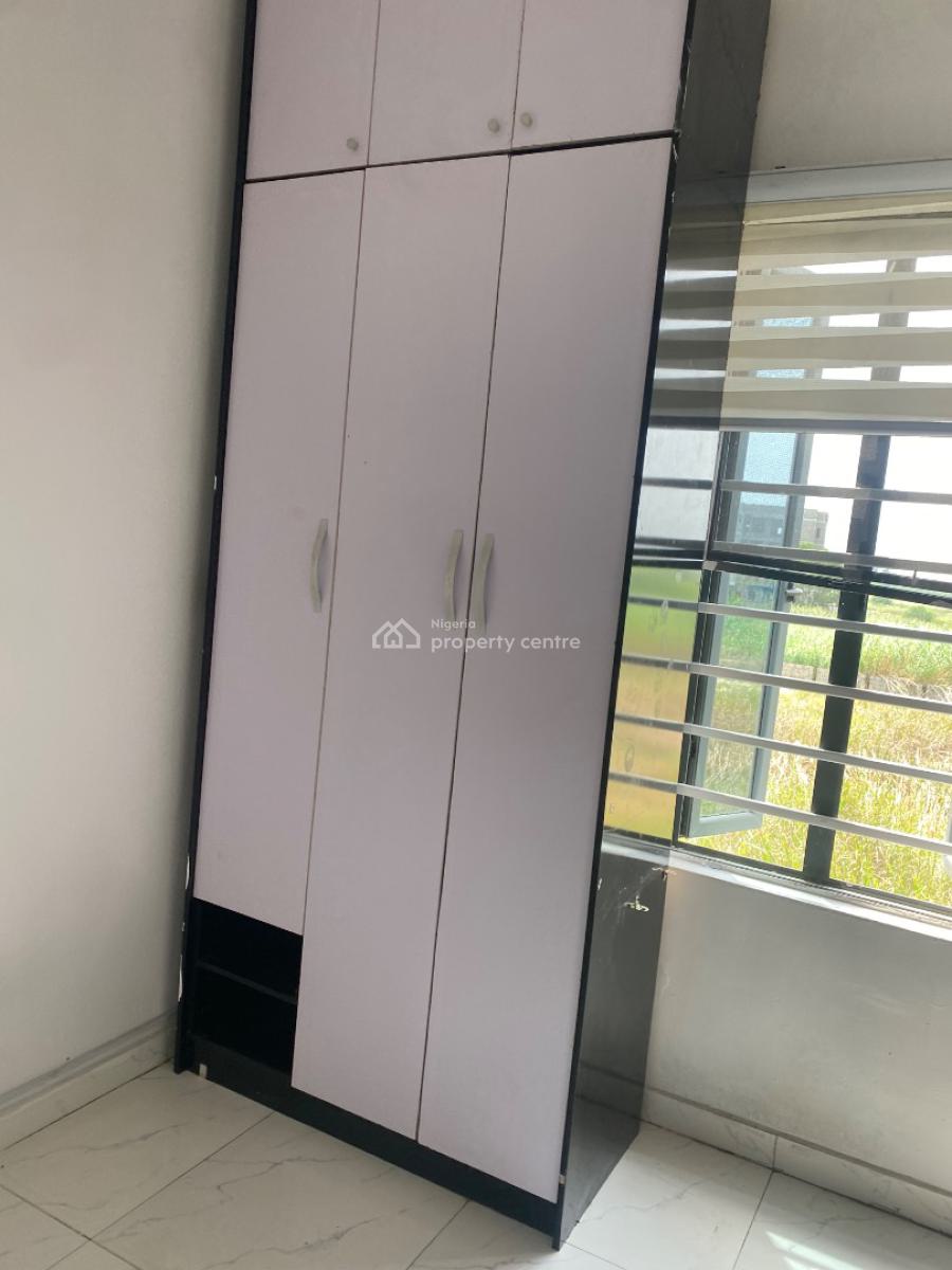 Luxury One Room Share Apartment ( Slightly Negotiable ), Chevron, Lekki, Lagos, Mini Flat (room and Parlour) for Rent