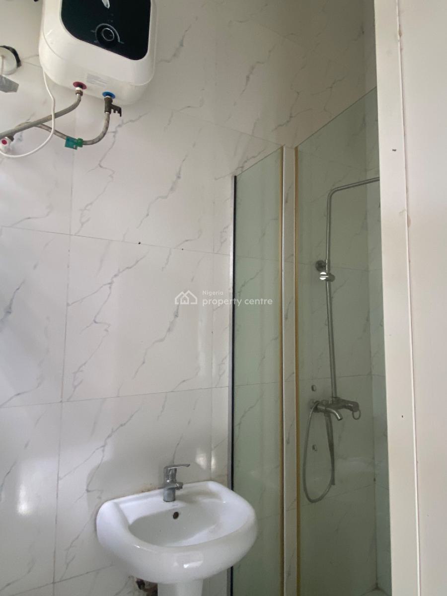 Luxury One Room Share Apartment ( Slightly Negotiable ), Chevron, Lekki, Lagos, Mini Flat (room and Parlour) for Rent