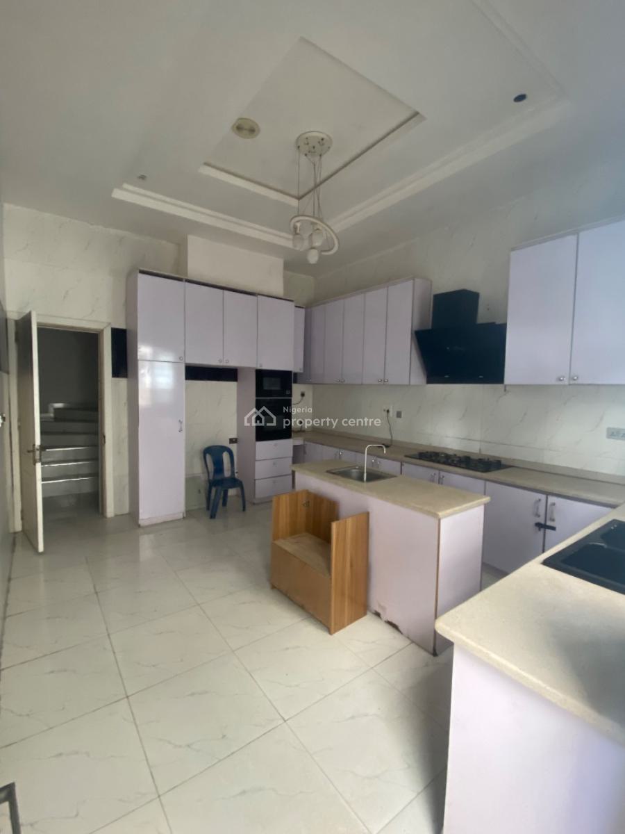 Luxury One Room Share Apartment ( Slightly Negotiable ), Chevron, Lekki, Lagos, Mini Flat (room and Parlour) for Rent