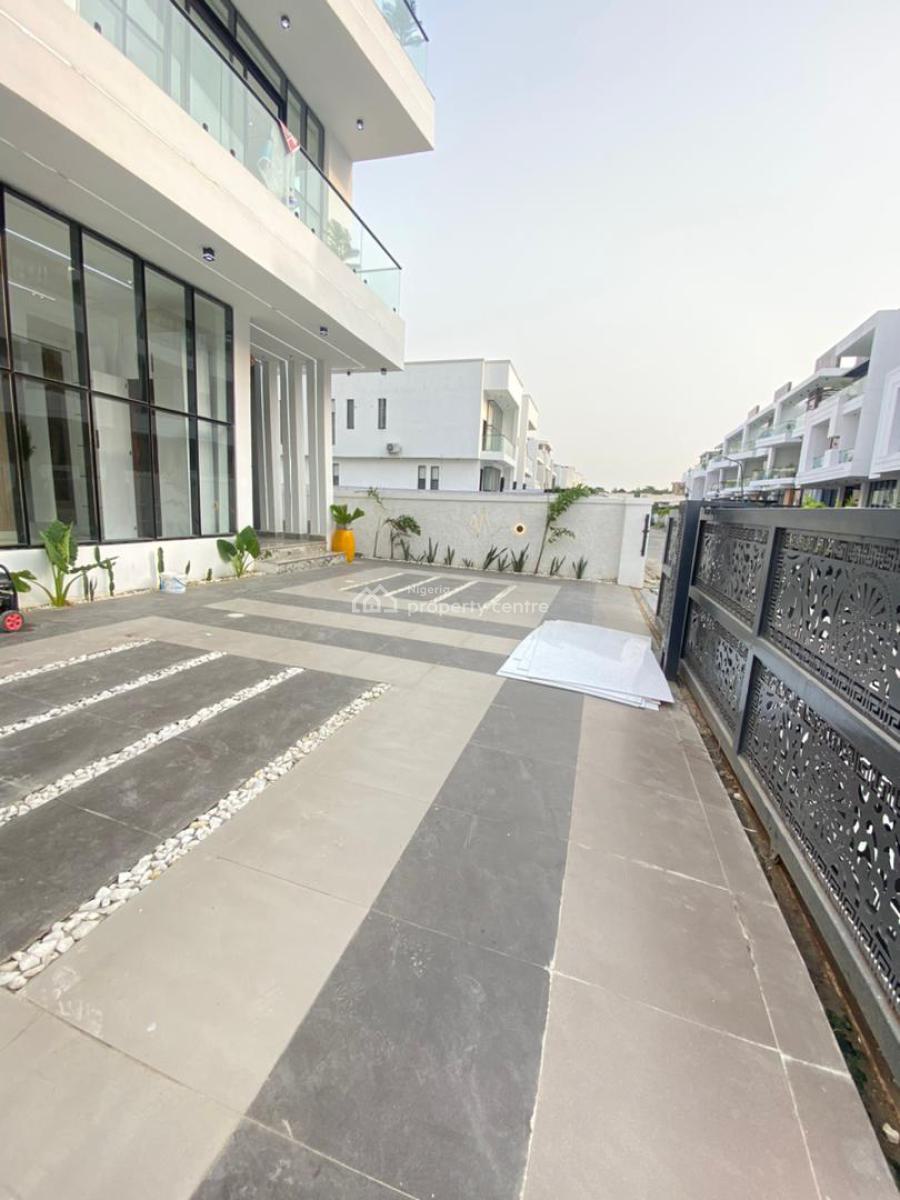 Luxury 6 Bedroom Detached Duplex with Bq with a Pool & Gym, Chevron, Lekki, Lagos, Detached Duplex for Sale