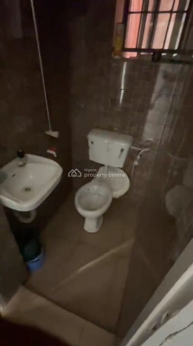 Lovely Shop Space, Yaya Abatan, Ogba, Ogba, Ikeja, Lagos, Shop for Rent