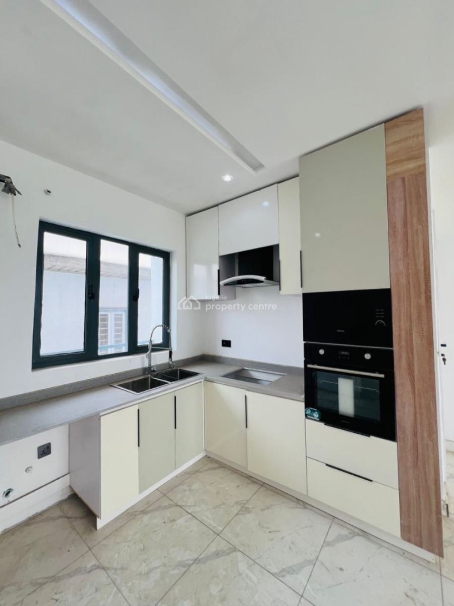 2 Bed  120/130 Million   Chevron , Lekki Lagos, Chevron, Lekki Phase 2, Lekki, Lagos, Block of Flats for Sale