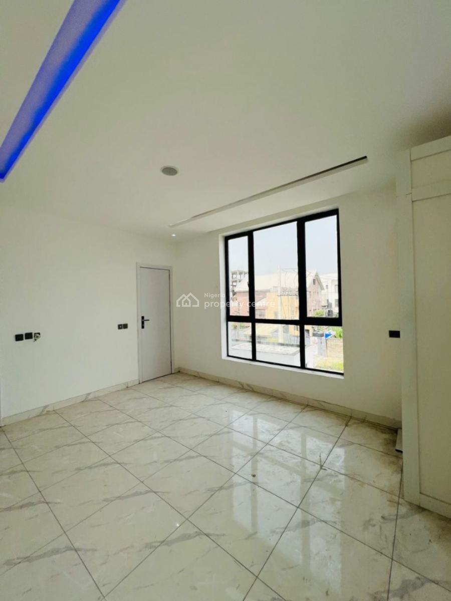 2 Bed  120/130 Million   Chevron , Lekki Lagos, Chevron, Lekki Phase 2, Lekki, Lagos, Block of Flats for Sale