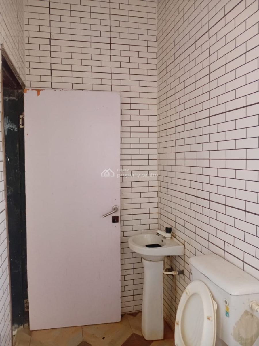 Affordable and Nice Pop 2 Bedroom Upstairs, Badore, Ajah, Lagos, House for Rent