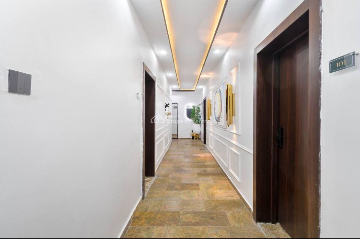 Luxury One Bedroom with Ps5, Lekki Phase 1, Lekki, Lagos, Flat / Apartment Short Let