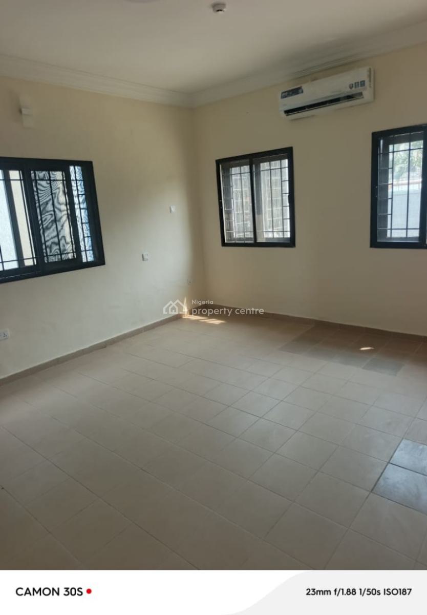Fresh and Juicy 3 Bedroom Apartment with Bq, Elevator Etc., Lekki Phase 1, Lekki, Lagos, Flat / Apartment for Rent