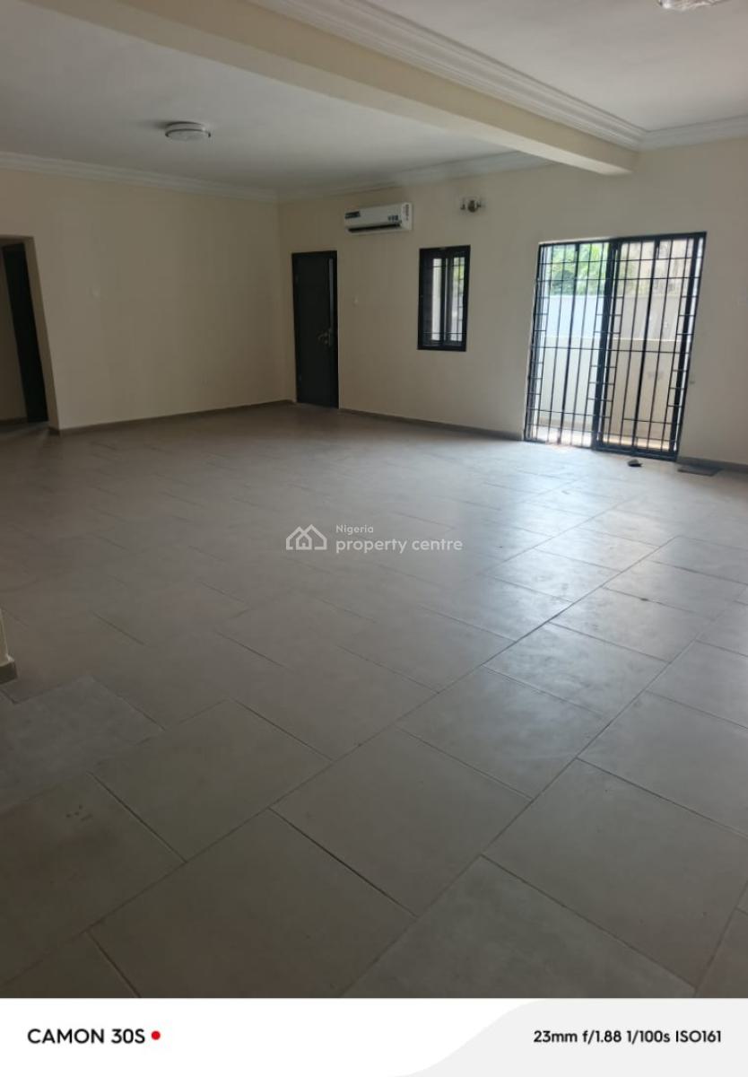 Fresh and Juicy 3 Bedroom Apartment with Bq, Elevator Etc., Lekki Phase 1, Lekki, Lagos, Flat / Apartment for Rent