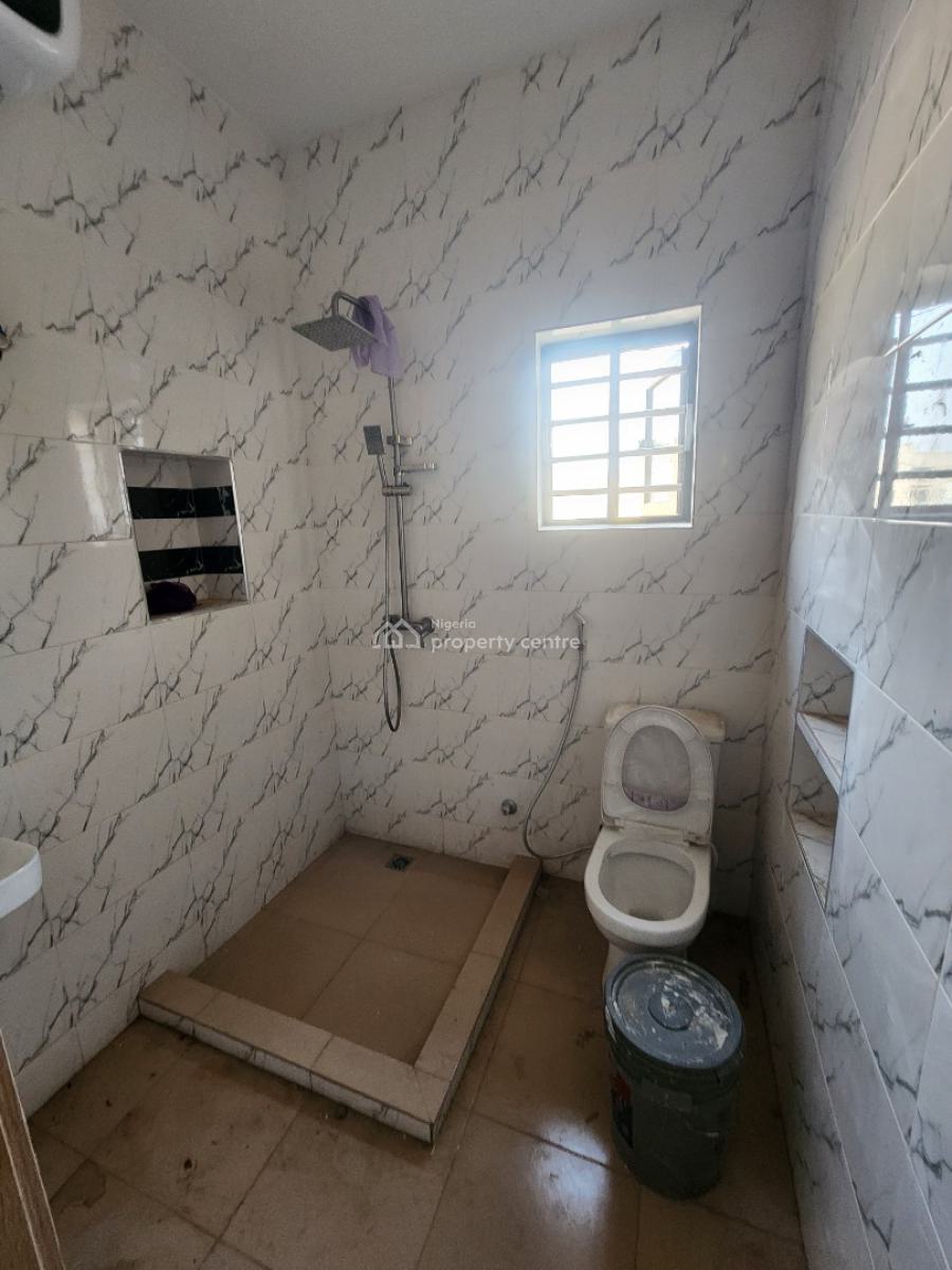 Luxury One Bedroom Block of Flat, Dawaki District, Dawaki, Gwarinpa, Abuja, Flat / Apartment for Rent