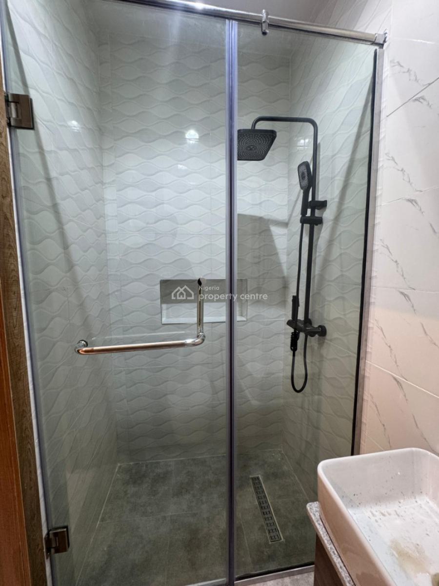 Neatly Finished 2 Bedroom Apartment with Spacious Ensuite Rooms, Ikate, Lekki, Lagos, Flat / Apartment for Sale