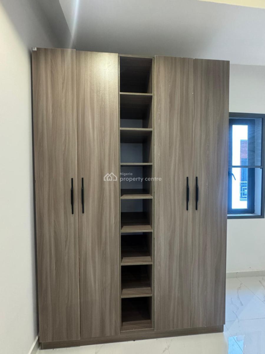 Neatly Finished 2 Bedroom Apartment with Spacious Ensuite Rooms, Ikate, Lekki, Lagos, Flat / Apartment for Sale