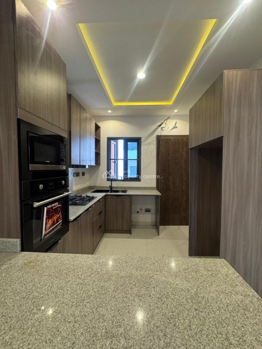 Neatly Finished 2 Bedroom Apartment with Spacious Ensuite Rooms, Ikate, Lekki, Lagos, Flat / Apartment for Sale