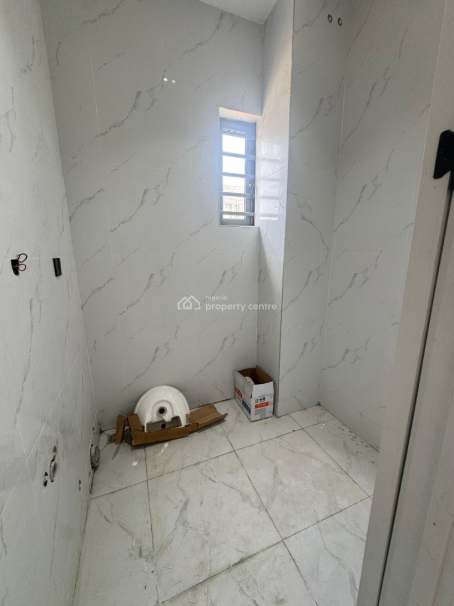 Very Spacious 2 Bedroom Apartment with Close Proximity to Costal Road, Luxury Serviced Apartments Within a Serene Environment, Ikate, Lekki, Lagos, Flat / Apartment for Sale