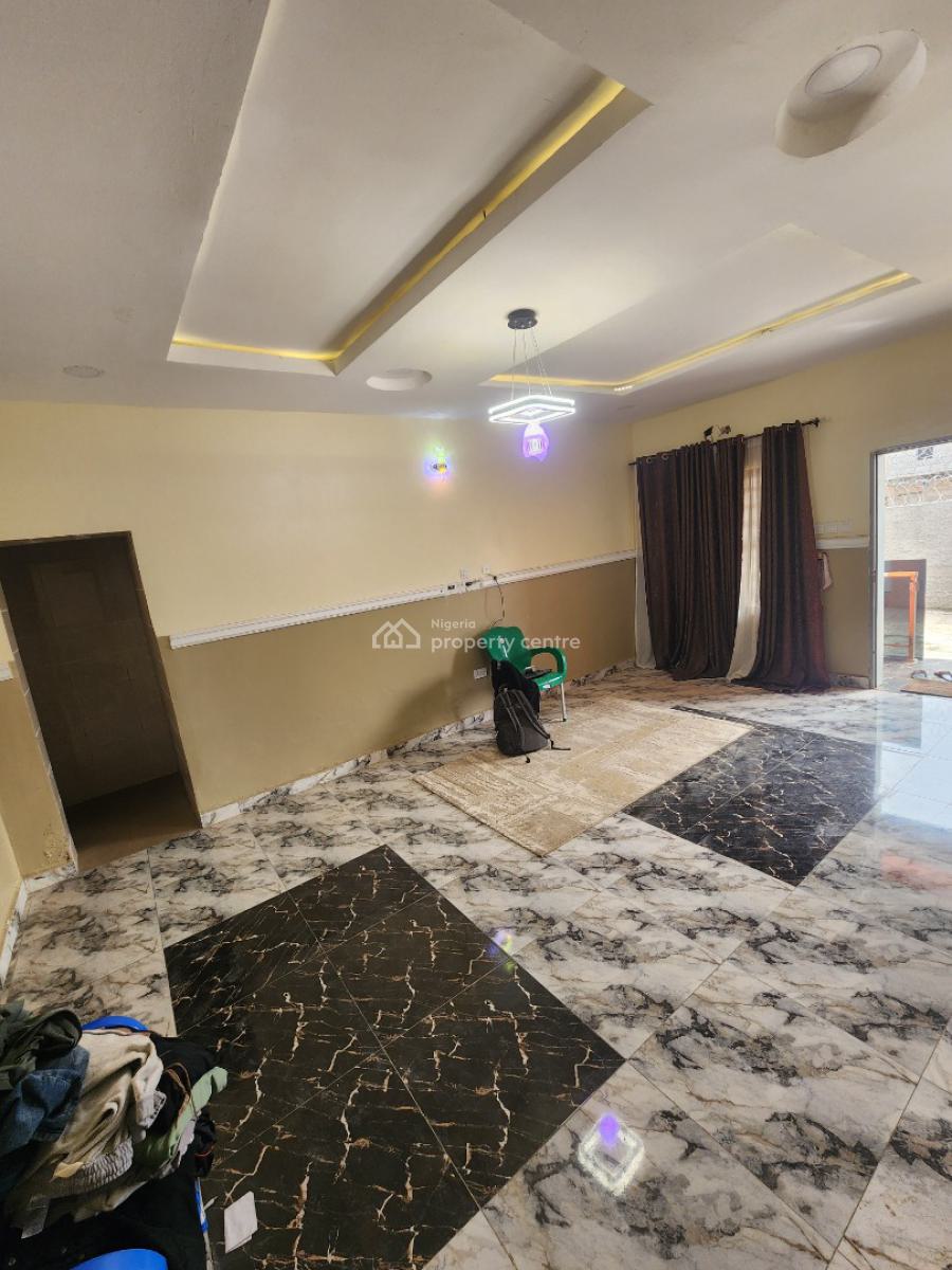 Luxury One Bedroom Block of Flat, News Engineering, Dawaki, Gwarinpa, Abuja, Flat / Apartment for Rent