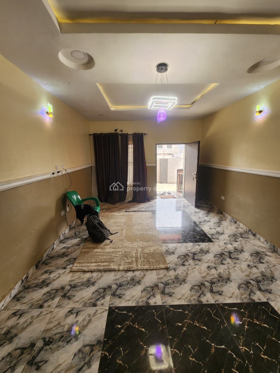 Luxury One Bedroom Block of Flat, News Engineering, Dawaki, Gwarinpa, Abuja, Flat / Apartment for Rent