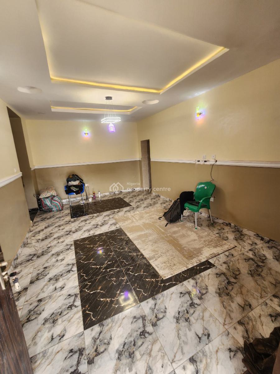 Luxury One Bedroom Block of Flat, News Engineering, Dawaki, Gwarinpa, Abuja, Flat / Apartment for Rent