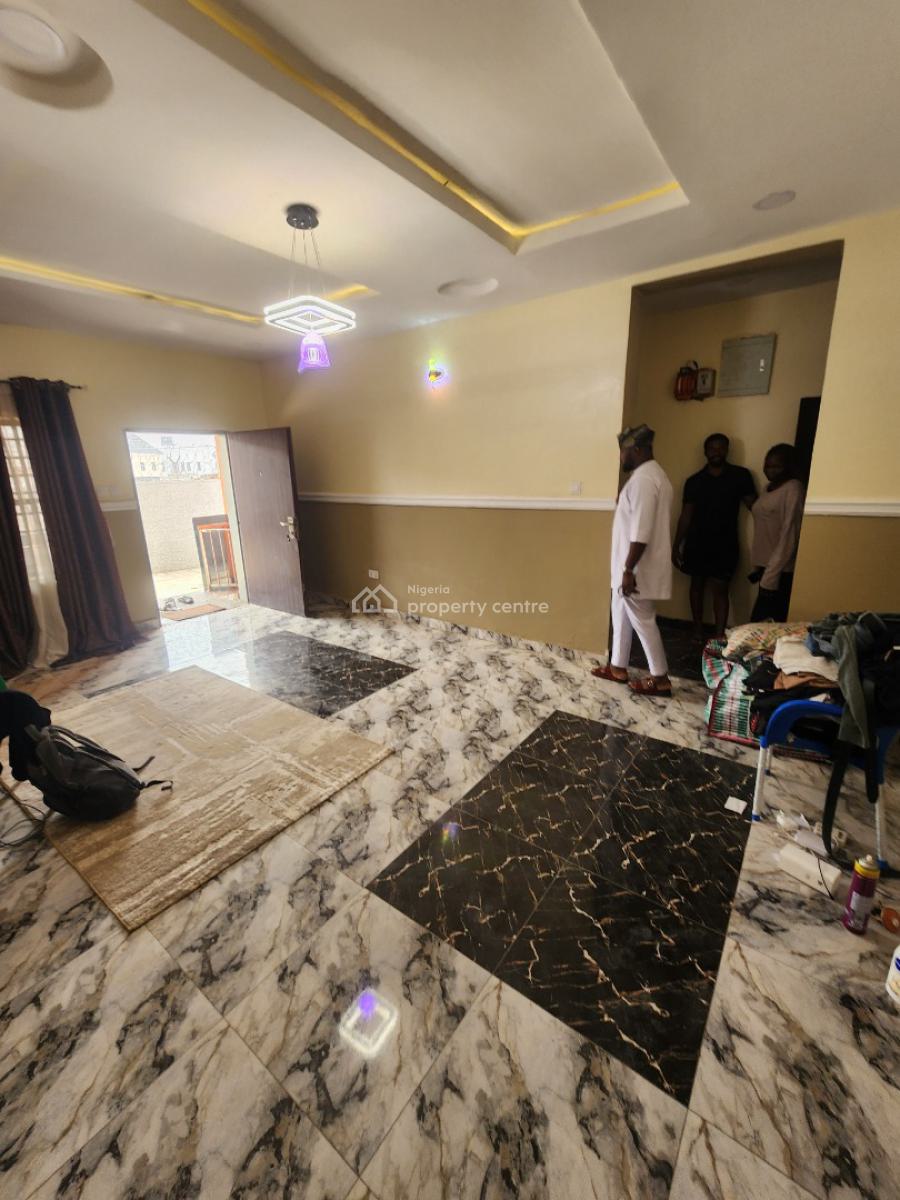 Luxury One Bedroom Block of Flat, News Engineering, Dawaki, Gwarinpa, Abuja, Flat / Apartment for Rent